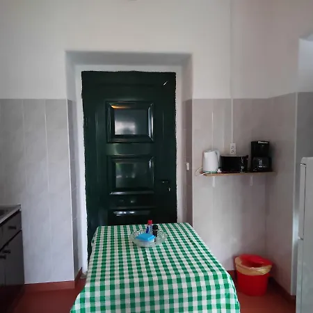 Holiday home Moradias Estacao Radio Naval , Moradia Do Porto *
