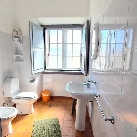 בית נופש Moradias Estacao Radio Naval , Moradia Do Porto Lajes das Flores