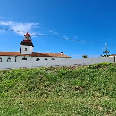 Moradias Estacao Radio Naval , Moradia Do Porto 別荘 Lajes das Flores